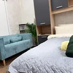 Cozy Corner 41 アパート