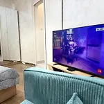 Cozy Corner 41 アパート